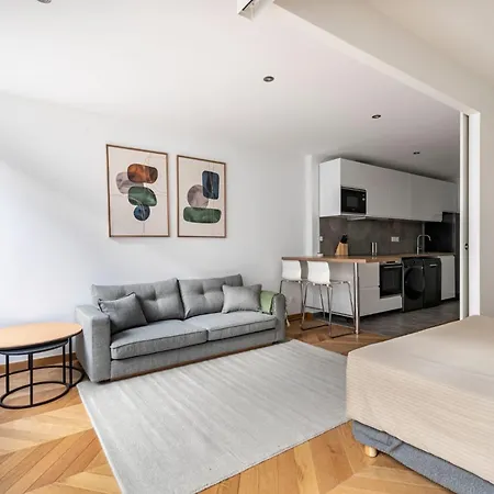 Apartment Arc De Triomphe, Etoile, Champs-elysees